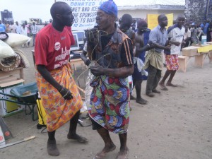 Inmates of the Buea Central Prison expressed their joy in dance & songs to their benefactors