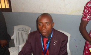 Ernest Amougou, scrutateur SDF