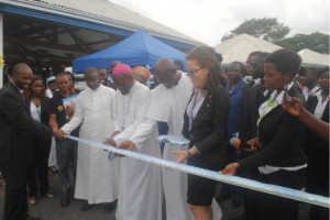 Mgr Immanuel Bushu officially opened the UIDB Trade Fair