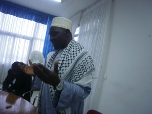The Imam of Buea, Muhammed Aboubakar, prays for Mandela
