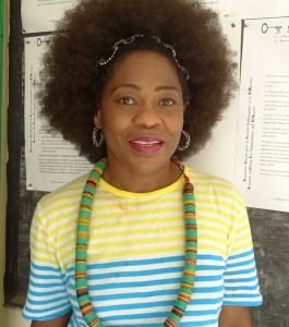 Mariane Ekanè-Simon. Tête de liste du Manidem aux législatives à Moungo-sud