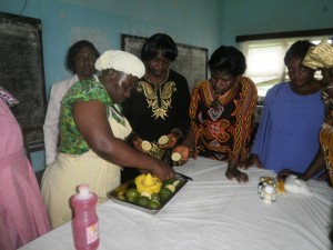  Rural women acquire new ideas on fruit transformation